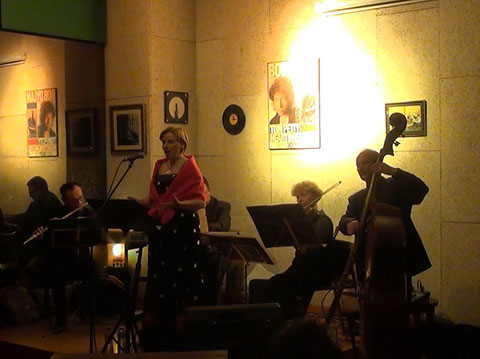 Musicos de Zaragoza para conciertos, bodas y todo tipo de eventos. www.elegia.es Tel.679 590 436