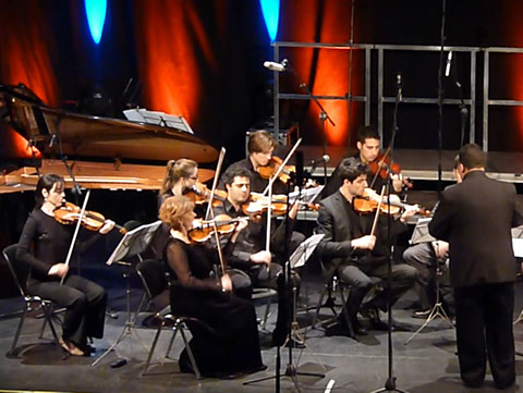 Musicos de Zaragoza para conciertos, bodas y todo tipo de eventos. www.elegia.es Tel. 679 590 436