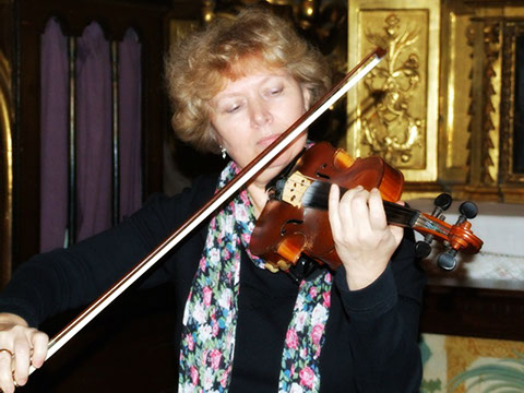 San Cayetano. Natalia Shkil violinista titulada del grupo Elegia para conciertos, bodas y qualquier tipo de eventos en Zaragoza.
